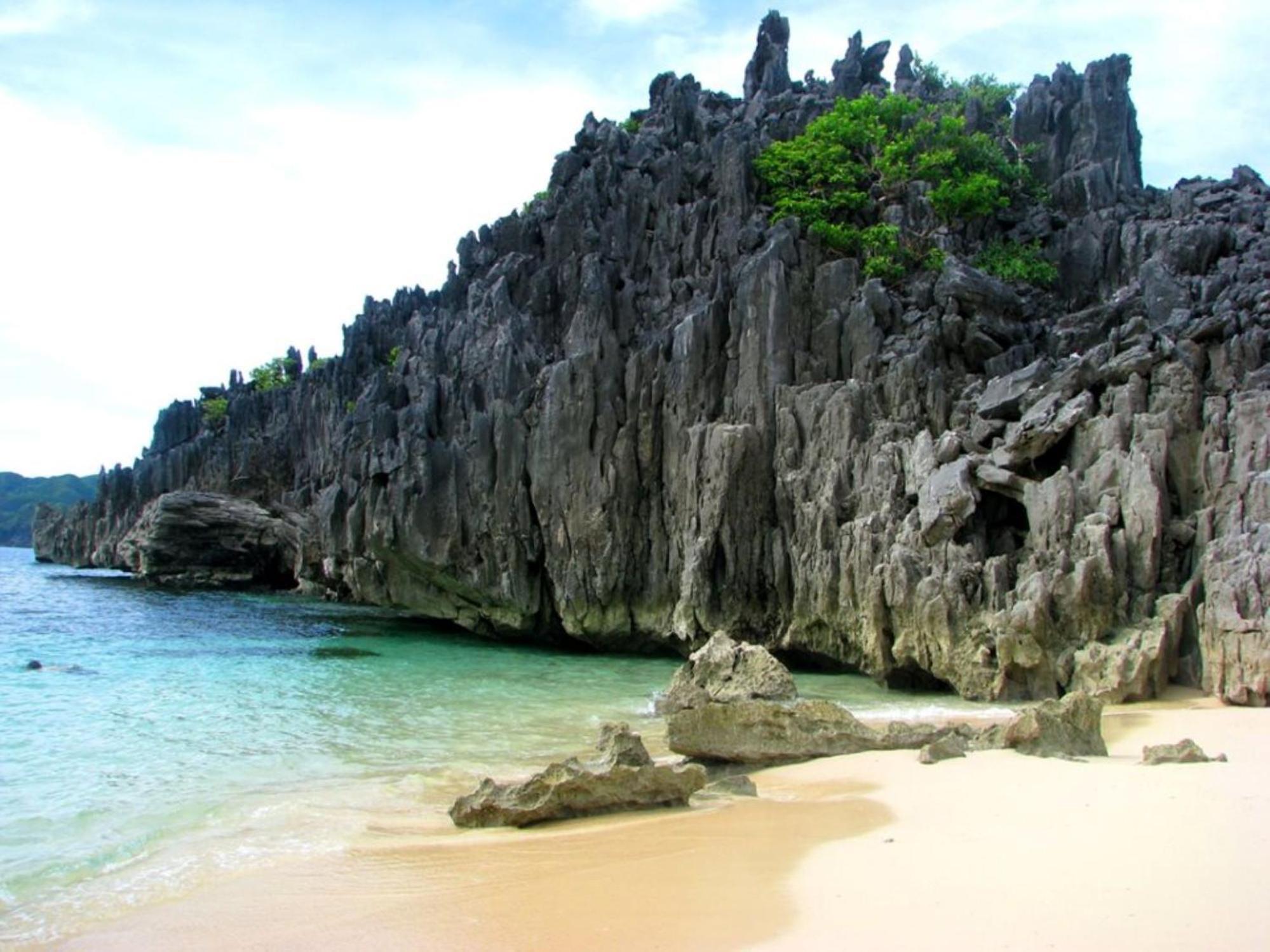 Reddoorz Near Colgante Bridge Naga City Экстерьер фото